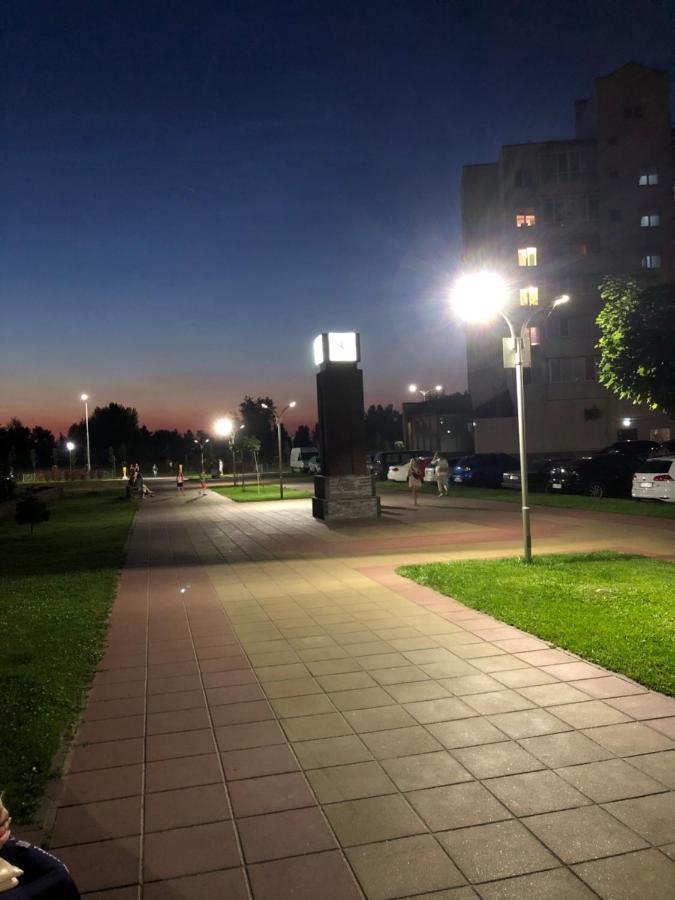 Новая Красивая Квартира. Cherkasy Exterior photo